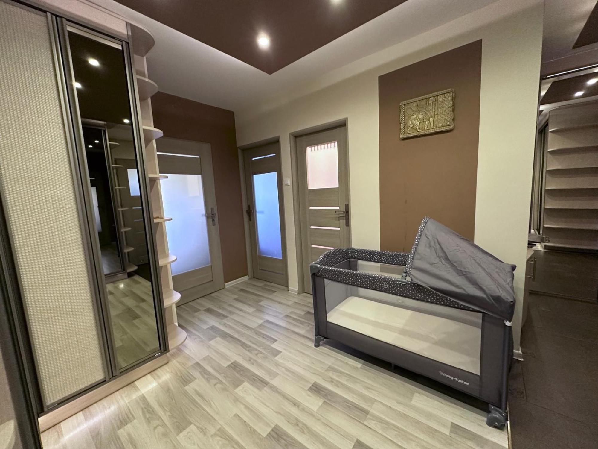 Large, Luxury Condo With Sauna แชมิตช์ ภายนอก รูปภาพ