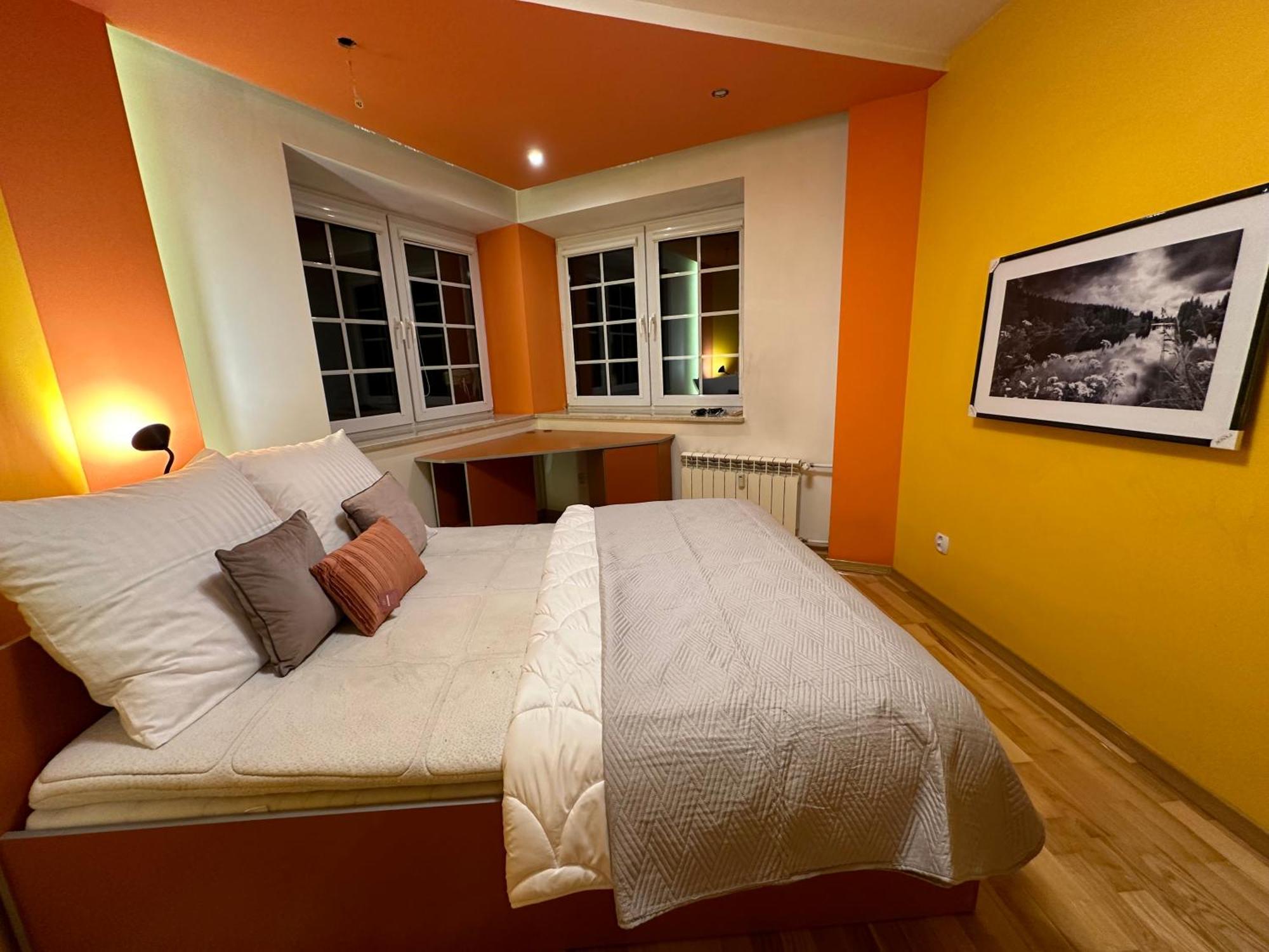 Large, Luxury Condo With Sauna แชมิตช์ ภายนอก รูปภาพ